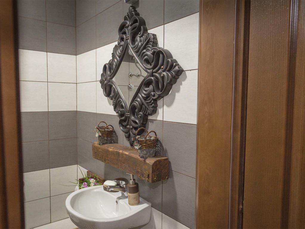 Apartments Djurovic เวียร์ปาซาร์ ภายนอก รูปภาพ
